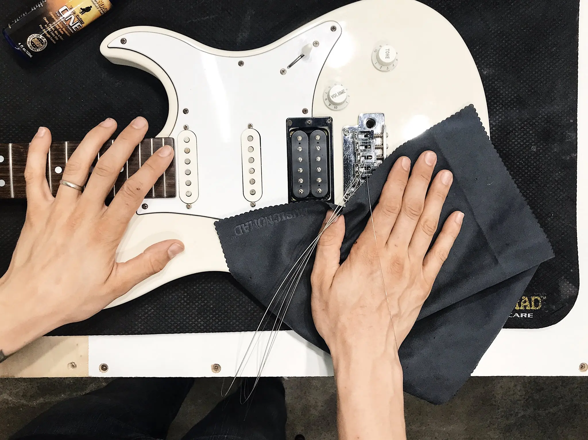 How We Helped Savior Guitar Build and Launch Their Web Presence in Under 7 Days